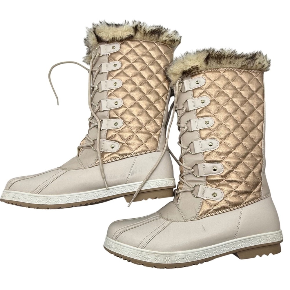 Women's 11 Boot Beige Gold Quilted Fur fuzzy cozy Snow Winter EU 42- dark spot